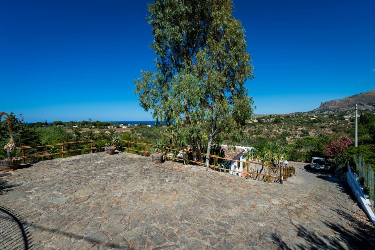 Nuova Villa Intera Guidaloca Scopello  Exteriör bild