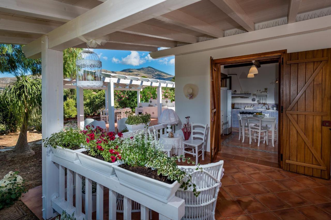 Nuova Villa Intera Guidaloca Scopello  Exteriör bild